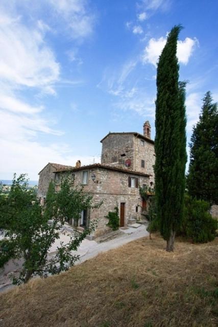 Gli Appartamenti Di Torre Bertona โตดี ภายนอก รูปภาพ