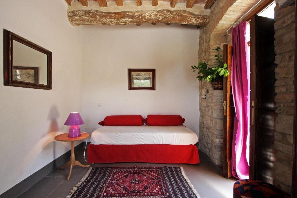 Gli Appartamenti Di Torre Bertona โตดี ห้อง รูปภาพ